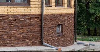 Наружная отделка фундамента в Приморско-Ахтарске от ТротуарнаяПлитка по цене от 912 руб.